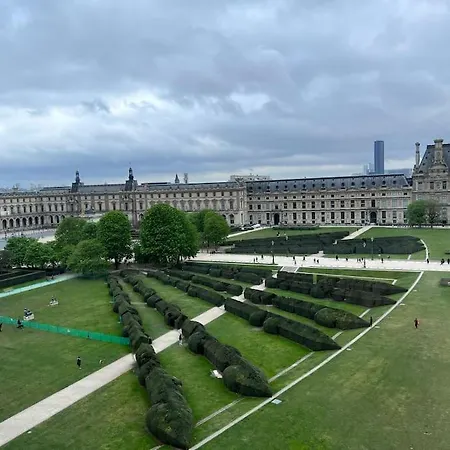 Cosy Studio - Walking Distance To Eiffel Tower, Saint Germain, Concorde, Invalides Apartment